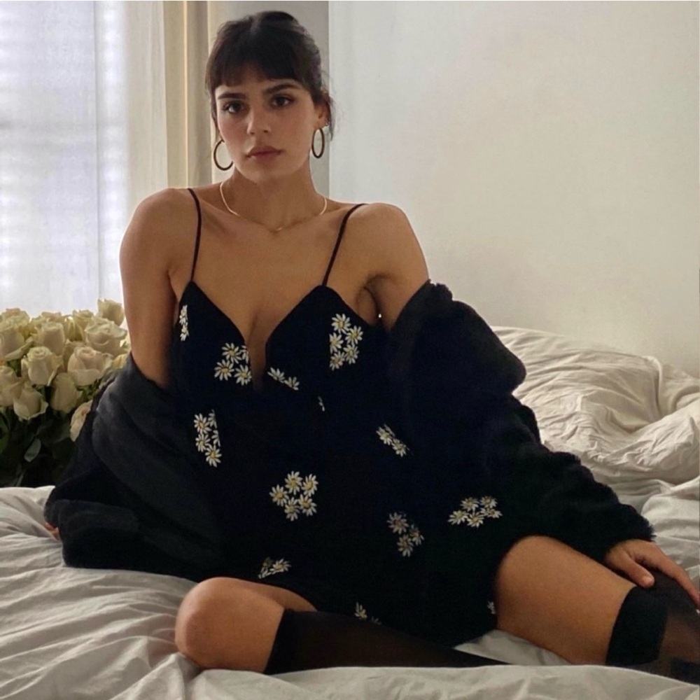 Urban Outfitters Ginger Black Velvet Embroidered Daisy Dress